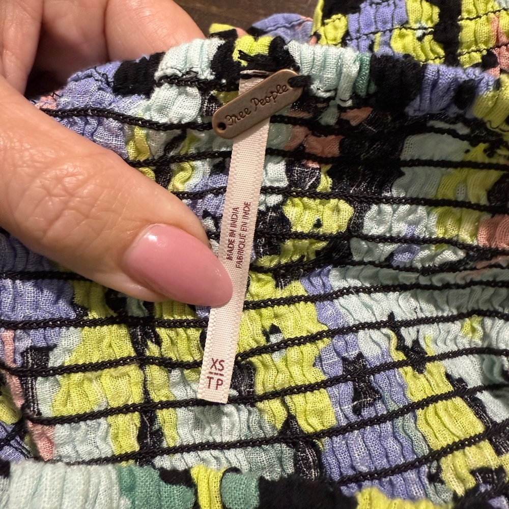 Free People Ariana Square Neck Smocked Top in Retro Floral Sz XS - Picture 10 of 12